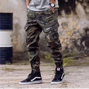 Camo Cargo Jeans